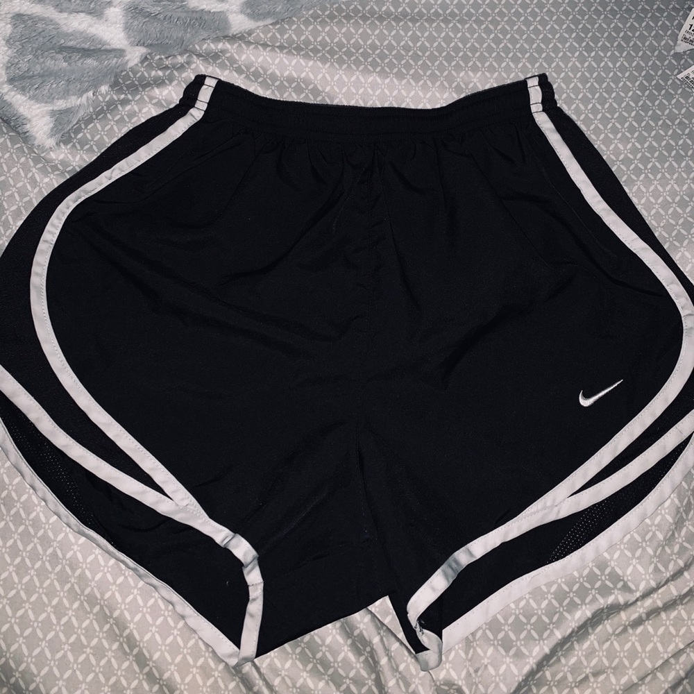 NOT FOR SALE 🖤Nike DRI-FIT shorts